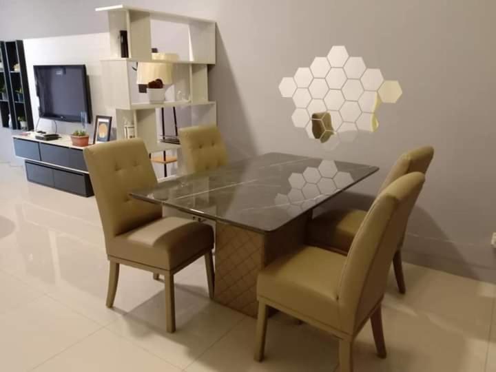 Qc Homestay Pusing Exteriör bild